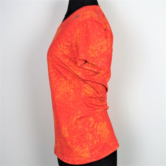 🎈Under Armour Heat Gear Top Fitted Shirt - Picture 3 of 5